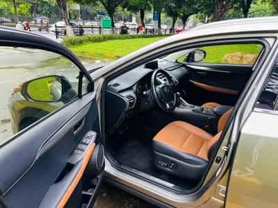 Lexus NX 2019, 75000 км, за 125800 CNY - фото 9