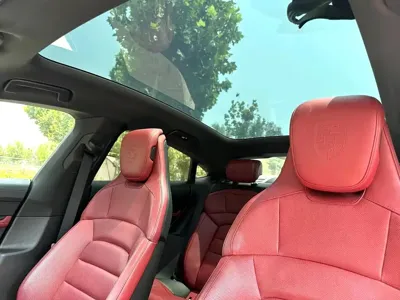 Porsche Taycan 2021, 35000 км, за 340800 CNY - фото 6