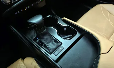 Lexus ES 2023, 35400 км, за 43400000 KRW - фото 9