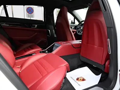 Porsche Panamera 2018, 93000 км, за 319800 CNY - фото 12