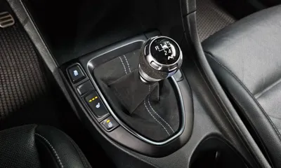 Hyundai Veloster 2019, 97333 км, за 12900000 KRW - фото 9