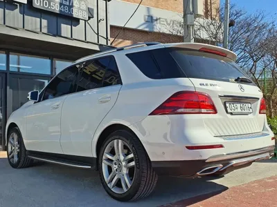 Mercedes-Benz GLE-Class 2018, 90436 км, за 29900000 KRW