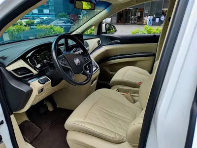 Buick GL8 2023, 84000 км, за 126800 CNY - фото 7