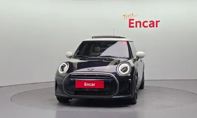 MINI Cooper 2023, 24977 км, за 37500000 KRW