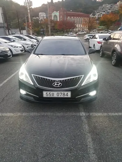 Hyundai Grandeur · 2013 год