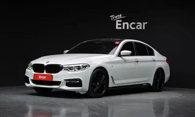 BMW 5-Series · 2018 год