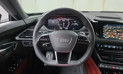 Audi e-tron GT 2022, 9422 км, за 105000000 KRW - фото 14