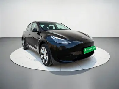 Tesla Model Y 2023, 21800 км, за 172399 CNY