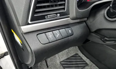 Hyundai Avante 2018, 100880 км, за 9900000 KRW - фото 16