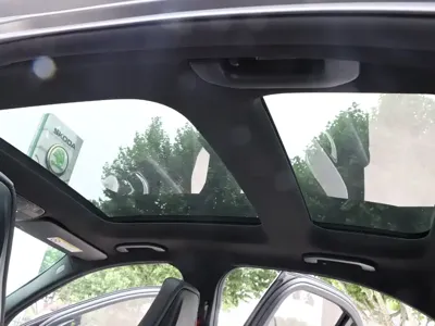 Mercedes-Benz C-Class AMG 2019, 60000 км, за 165799 CNY - фото 8