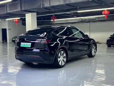 Tesla Model Y 2022, 32200 км, за 156800 CNY - фото 13