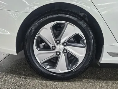 Hyundai Sonata 2017, 144000 км, за 8900000 KRW - фото 5