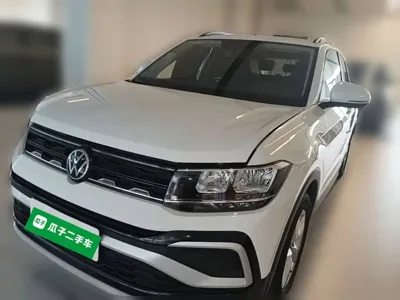 Volkswagen T-Cross 2025, 38700 км, за 61300 CNY