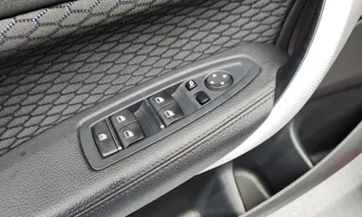 BMW 1-Series 2018, 64745 км, за 21200000 KRW - фото 30
