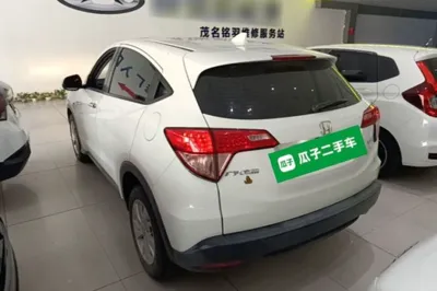 Honda Vezel 2017, 107000 км, за 60012.47 CNY