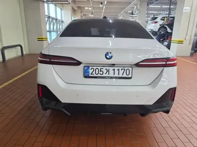 BMW 5-Series 2025, 42766 км, за 55000000 KRW - фото 3