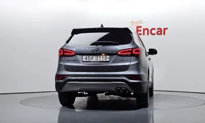 Hyundai Santafe 2017, 112011 км, за 12800000 KRW