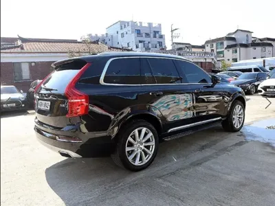 Volvo XC90 2018, 198055 км, за 23990000 KRW