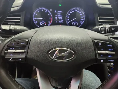 Hyundai Avante 2019, 272209 км, за 6990000 KRW - фото 20