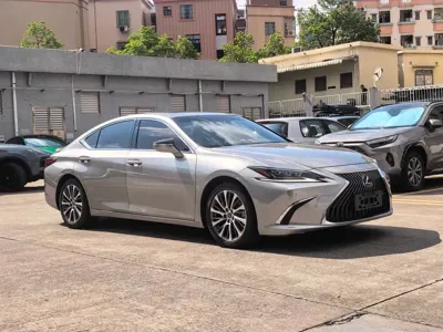 Lexus ES 2021, 33000 км, за 236000 CNY - фото 3
