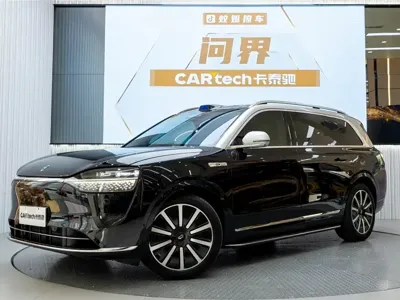 AITO 问界 AITO M9 · 2024 год