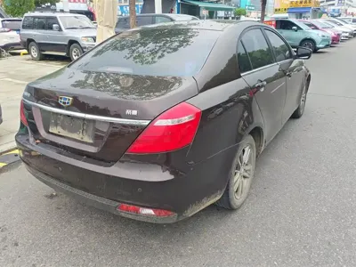 Geely Emgrand 2017, 102800 км, за 21700 CNY