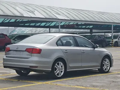 Volkswagen Sagitar 2019, 88000 км, за 42500 CNY