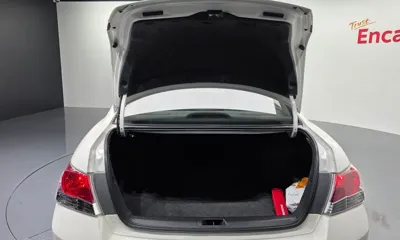 Honda Accord 2011, 127149 км, за 4500000 KRW - фото 20