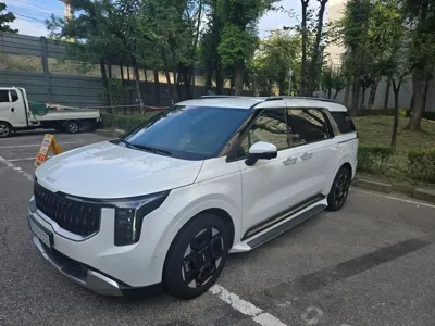 Kia Canival 2025, 12652 км, за 37250000 KRW
