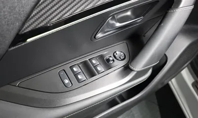Peugeot 2008 2021, 38889 км, за 22000000 KRW - фото 38