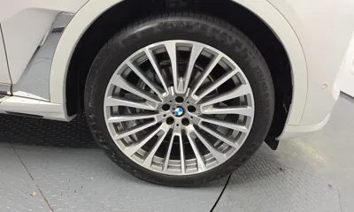 BMW X7 2023, 25353 км, за 103000000 KRW - фото 21