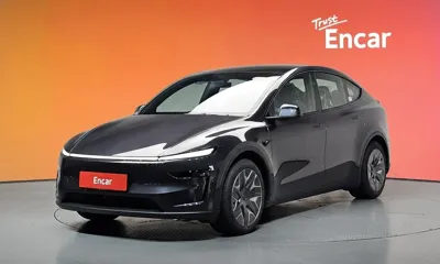 Tesla Model Y · 2026 год
