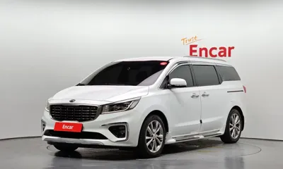 Kia Canival · 2019 год