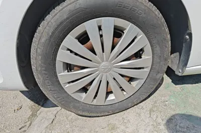 Volkswagen Santana 2016, 82000 км, за 38354.14 CNY - фото 10