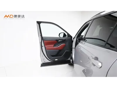 Toyota Crown Kluger 2022, 53000 км, за 208000 CNY - фото 10