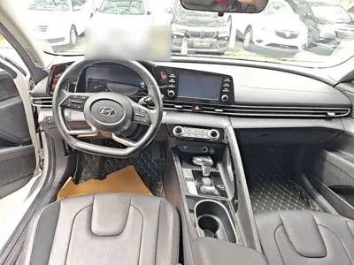 Hyundai Elantra 2021, 41100 км, за 51400 CNY - фото 10