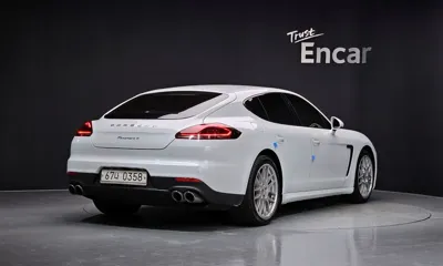 Porsche Panamera 2016, 100332 км, за 27600000 KRW