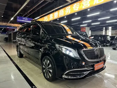 Mercedes-Benz Vito · 2023 год