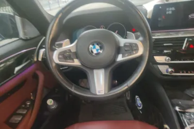 BMW 5 Series 2019, 86199 км, за 149725.27 CNY - фото 10
