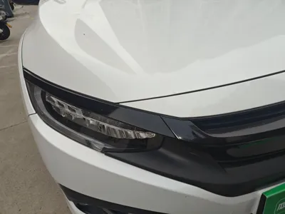 Honda Civic 2016, 60400 км, за 61331.28 CNY - фото 7