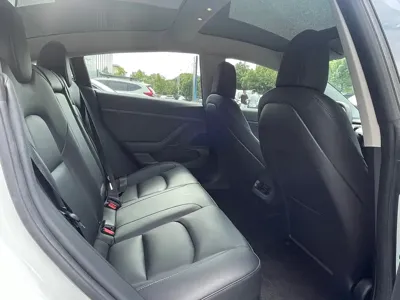 Tesla Model 3 2019, 58000 км, за 69800 CNY - фото 9