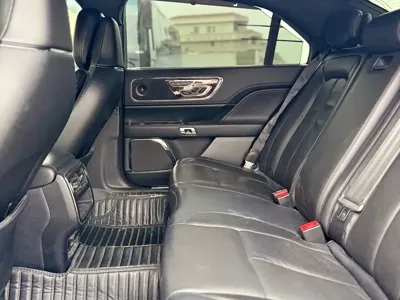 Lincoln Continental 2018, 102600 км, за 93800 CNY - фото 19