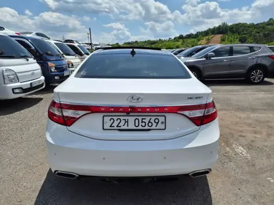 Hyundai Grandeur 2016, 111000 км, за 9900000 KRW