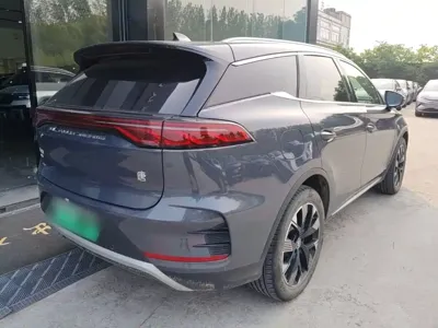 BYD Tang New Energy 2024, 31700 км, за 126700 CNY - фото 7
