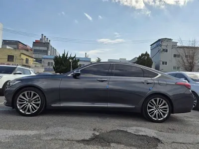 Genesis G80 2018, 68788 км, за 21900000 KRW