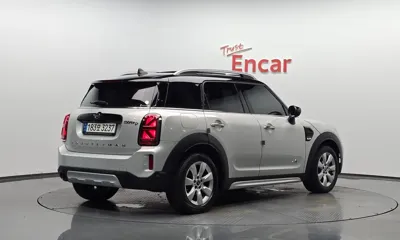 MINI Countryman 2022, 67928 км, за 24800000 KRW