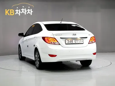 Hyundai Accent 2016, 52009 км, за 6400000 KRW - фото 4