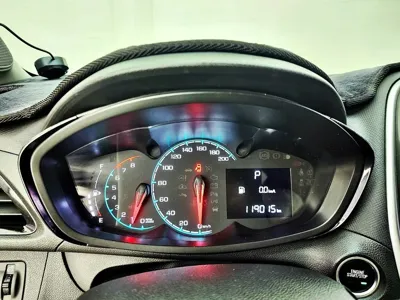 ChevroletGMDaewoo Spark 2016, 119015 км, за 4500000 KRW - фото 13