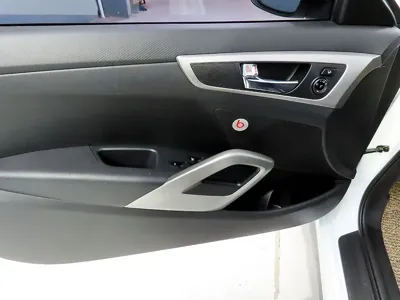Hyundai Veloster 2015, 129059 км, за 5100000 KRW - фото 18