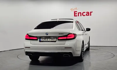 BMW 5-Series 2021, 43178 км, за 31900000 KRW - фото 4